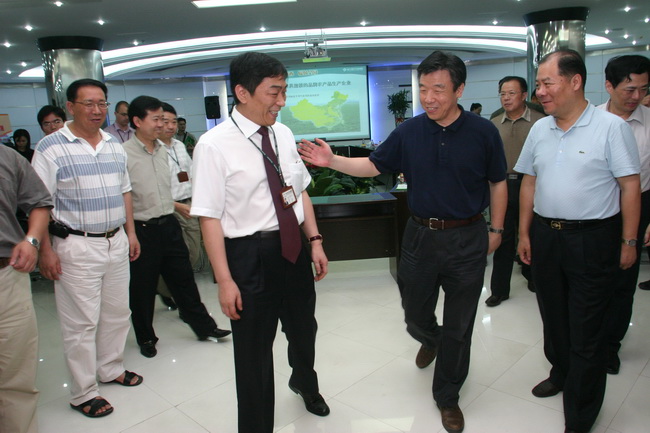 超大 超大現(xiàn)代農(nóng)業(yè) 超大現(xiàn)代農(nóng)業(yè)集團(tuán)