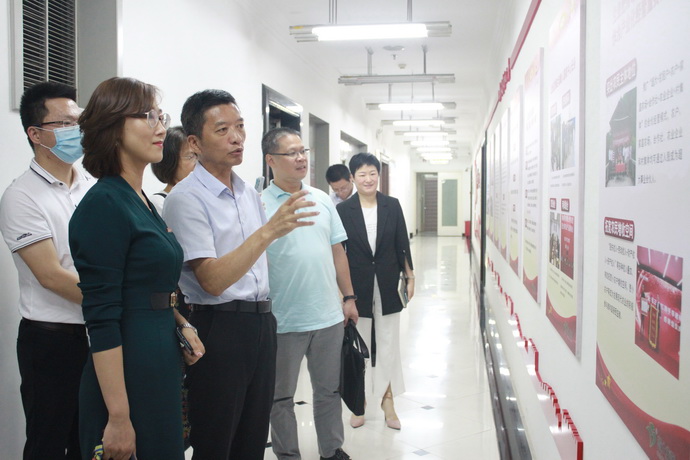 超大 超大現(xiàn)代農(nóng)業(yè) 超大現(xiàn)代農(nóng)業(yè)集團(tuán) 超大 超大現(xiàn)代農(nóng)業(yè) 超大現(xiàn)代農(nóng)業(yè)集團(tuán)