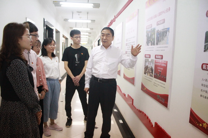 超大 超大現(xiàn)代農(nóng)業(yè) 超大現(xiàn)代農(nóng)業(yè)集團(tuán) 超大 超大現(xiàn)代農(nóng)業(yè) 超大現(xiàn)代農(nóng)業(yè)集團(tuán)