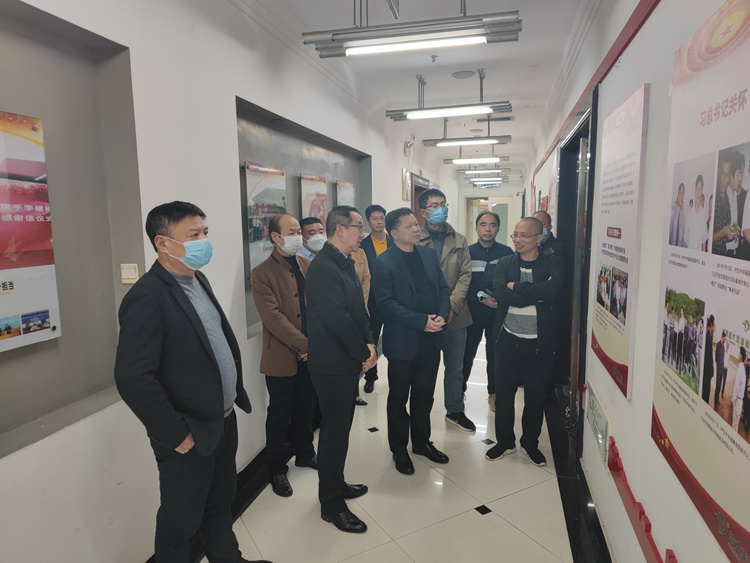 超大 超大現(xiàn)代農(nóng)業(yè) 超大現(xiàn)代農(nóng)業(yè)集團(tuán) 超大 超大現(xiàn)代農(nóng)業(yè) 超大現(xiàn)代農(nóng)業(yè)集團(tuán)